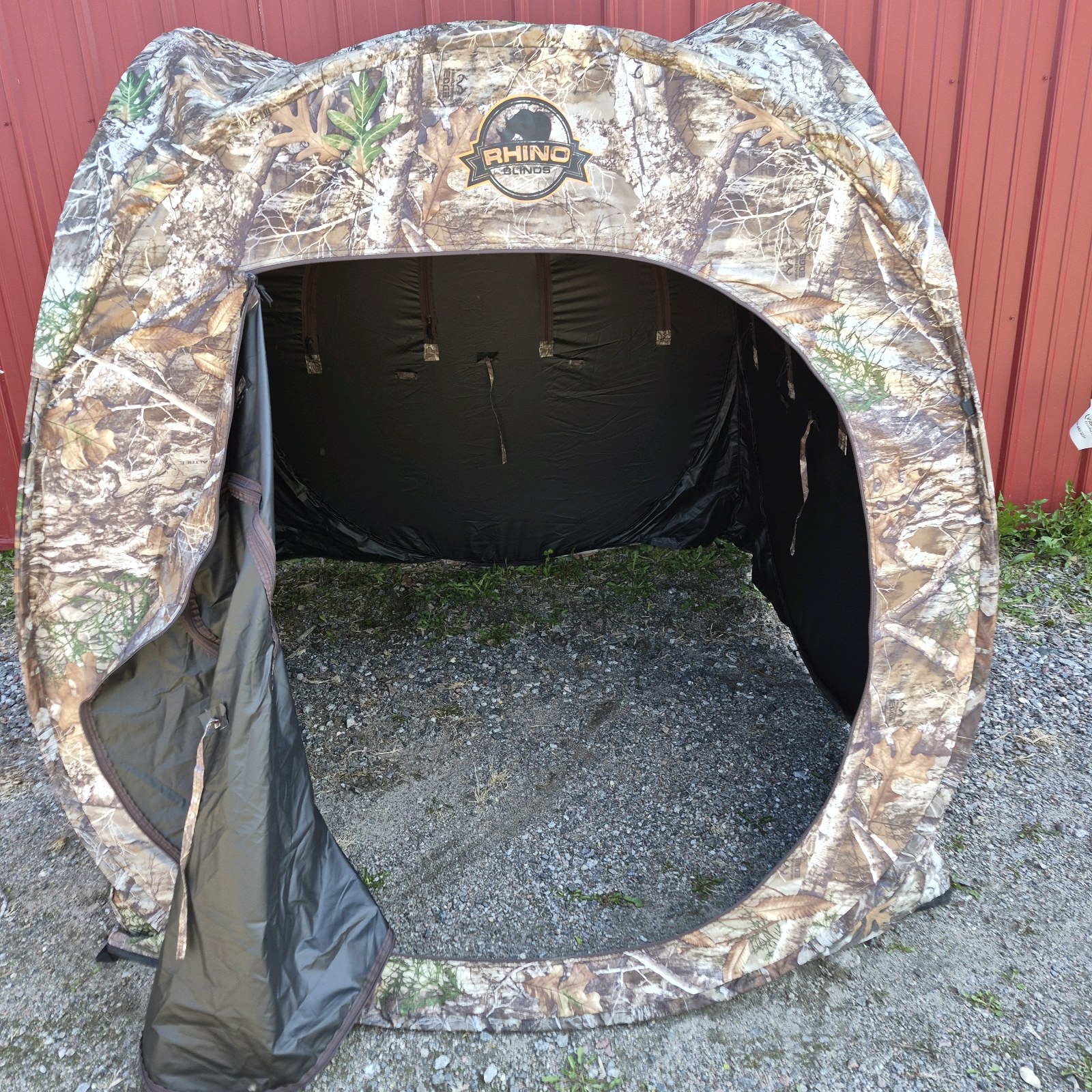 New With Tags Rhino Blinds Camouflage Pop-Up Hunting Ground Blind