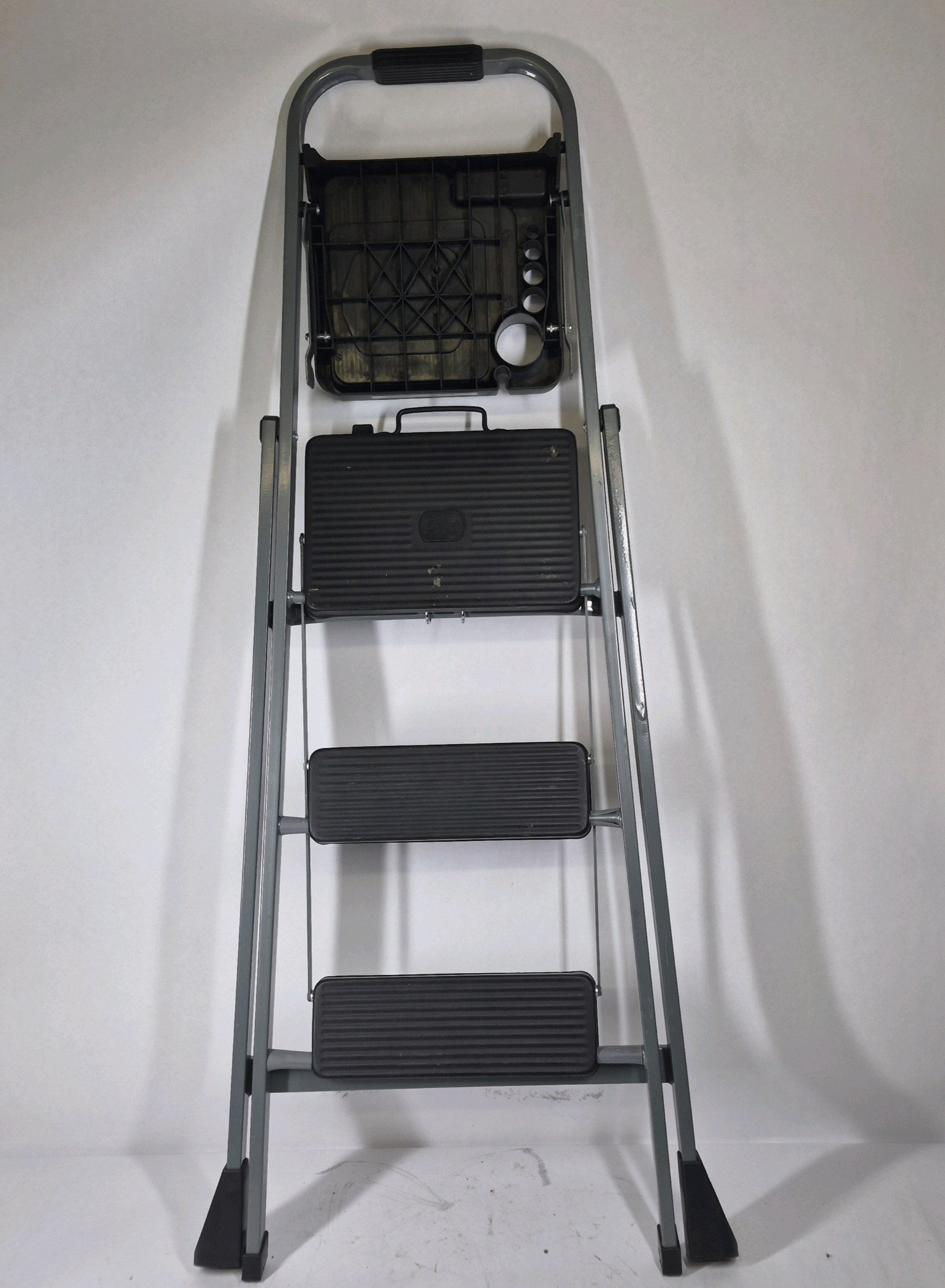 Folding 3-Step Ladder with Tool Tray