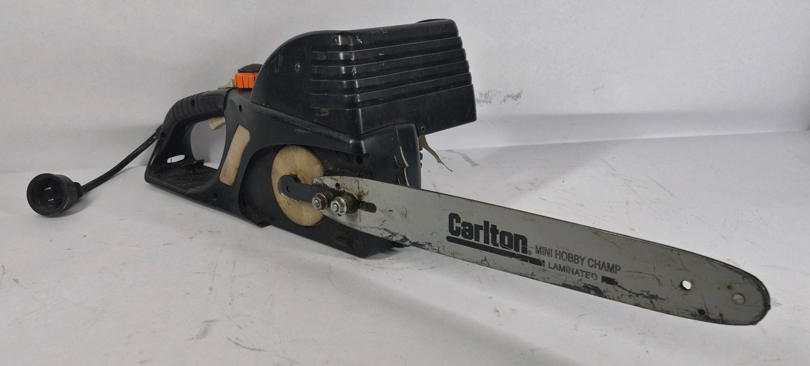 Carlton 8-Inch Electric Chainsaw