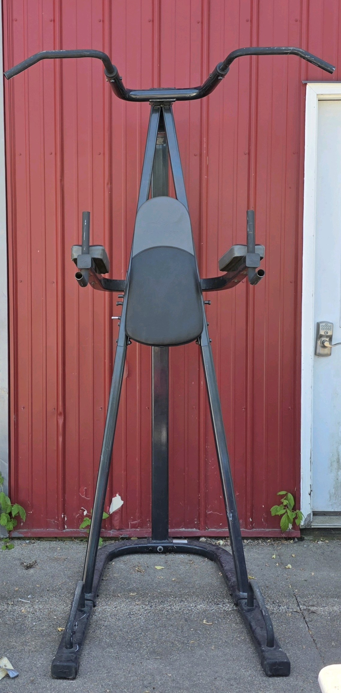 Power Tower Exercise Station for Pull Ups and Leg Raises