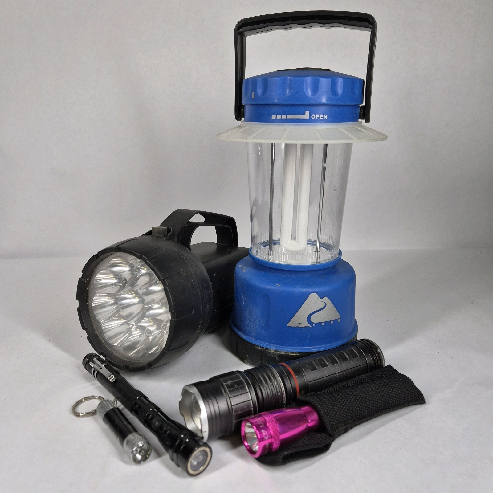 Lot of Portable Lanterns and Flashlights