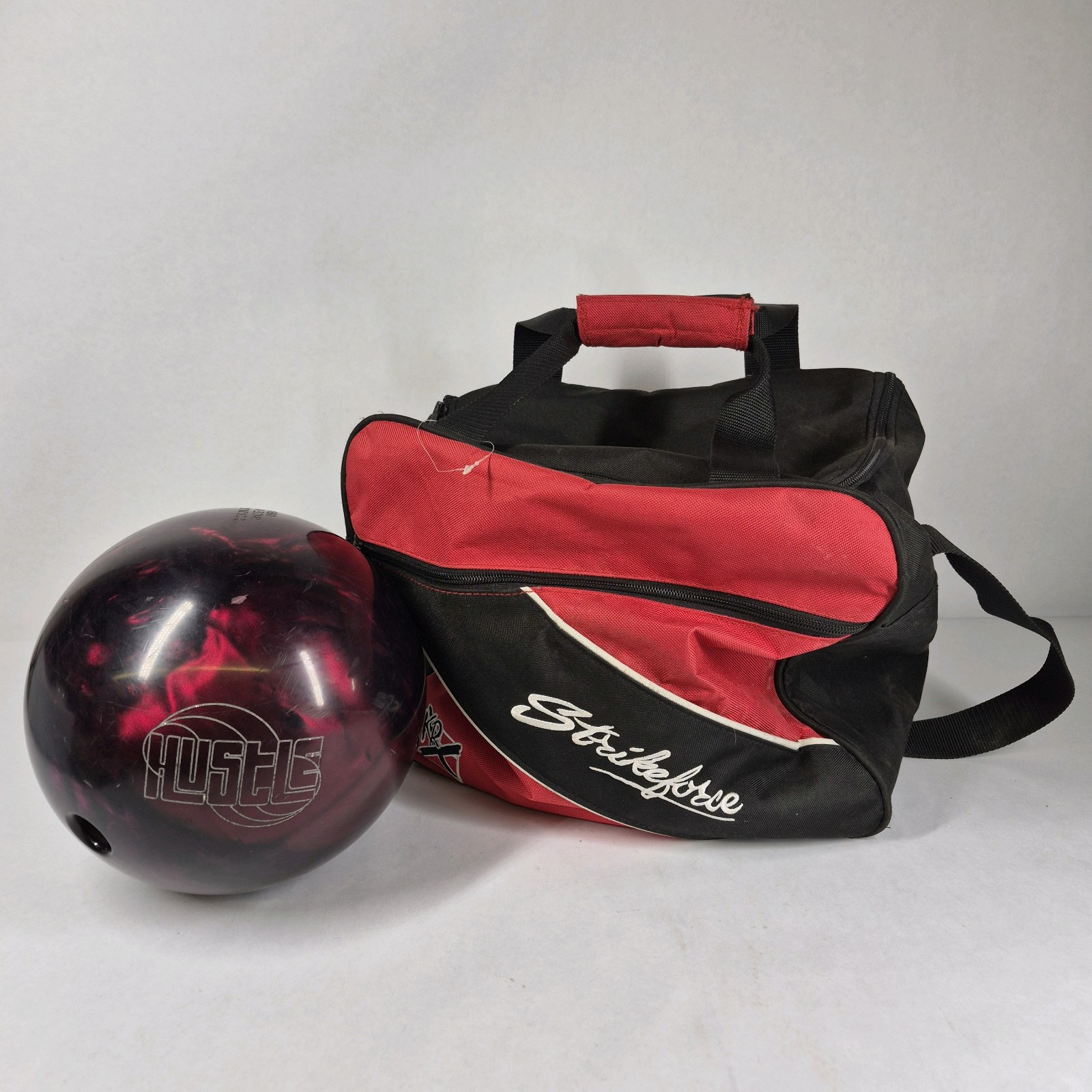 Bowling Ball with Strikeforce Bowling Bag