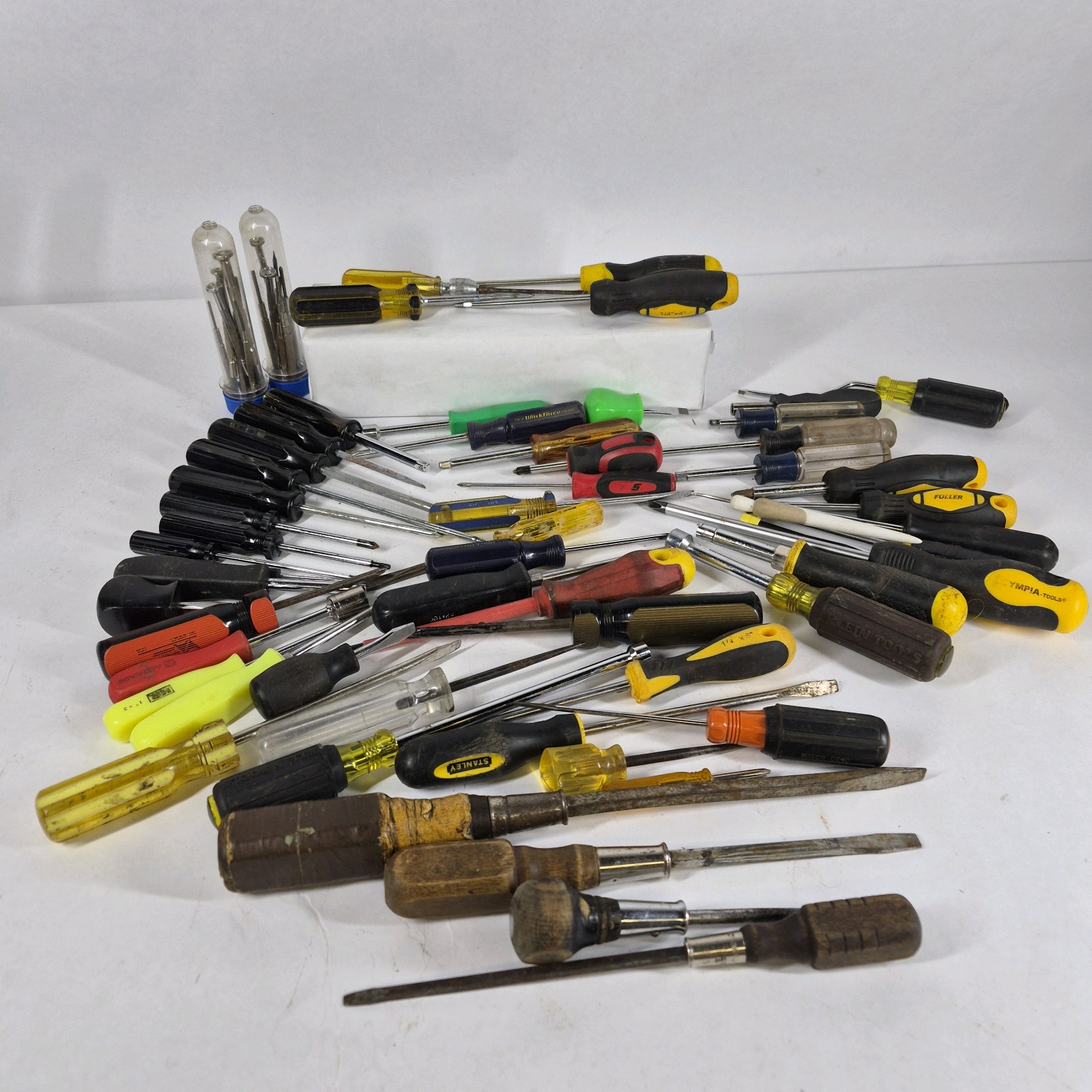 Lot of Assorted Screwdrivers and Hand Tools