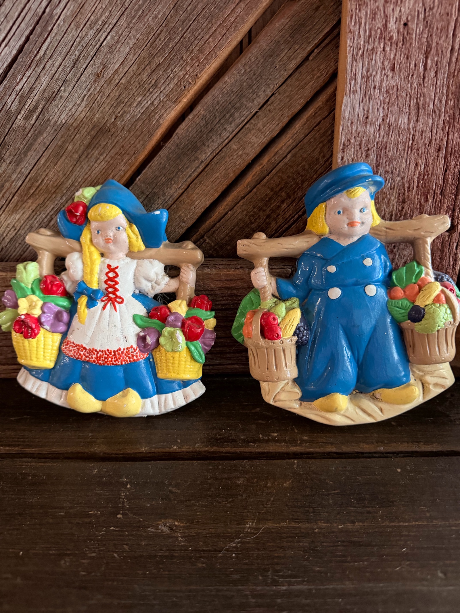 Dutch Boy & Girl Chalkware Wall Plaques  Kitchen Decor Figures.