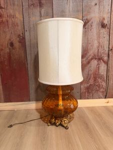 Amber Glass Table Lamp w/ Ornate Gold-Tone Footed Base & Drum Shade – Approx. 33” Tall