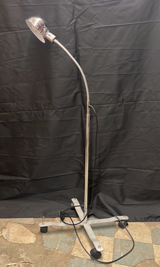 Adjustable medical lamp On wheels  non-dimmable  8ft cord - 4 max height - incandescent or LED capable