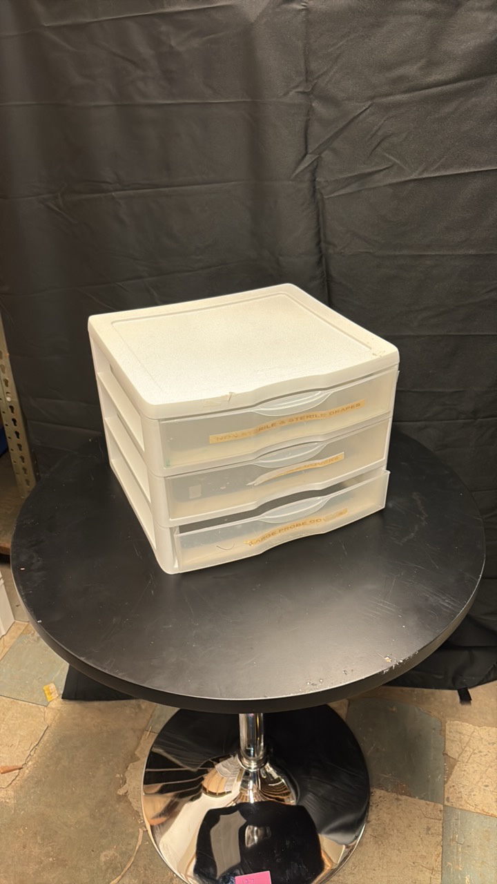 White and Clear Plastic Drawer, 3 Working Drawers
