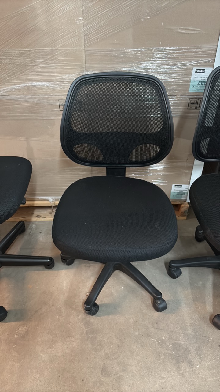 Black Office Desk Chair, Adjustable, All Caster Wheels Working