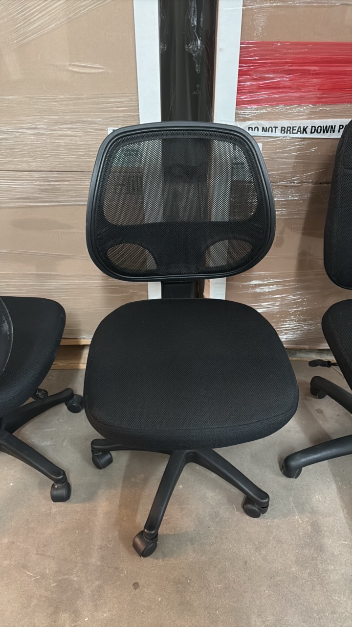 Black Office Desk Chair, Adjustable, All Caster Wheels Working