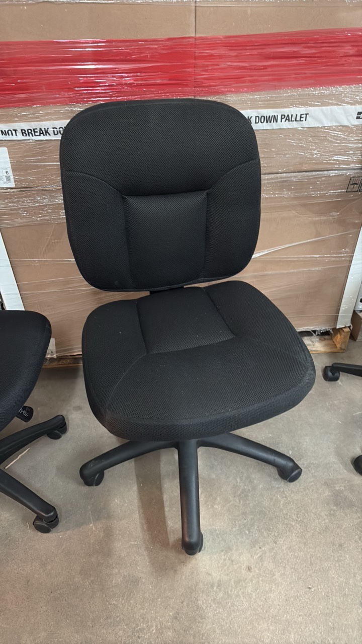 Black Office Desk Chair, Adjustable, All Caster Wheels Working
