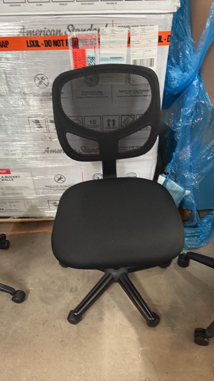 Black Office Desk Chair, Adjustable, All Caster Wheels Working