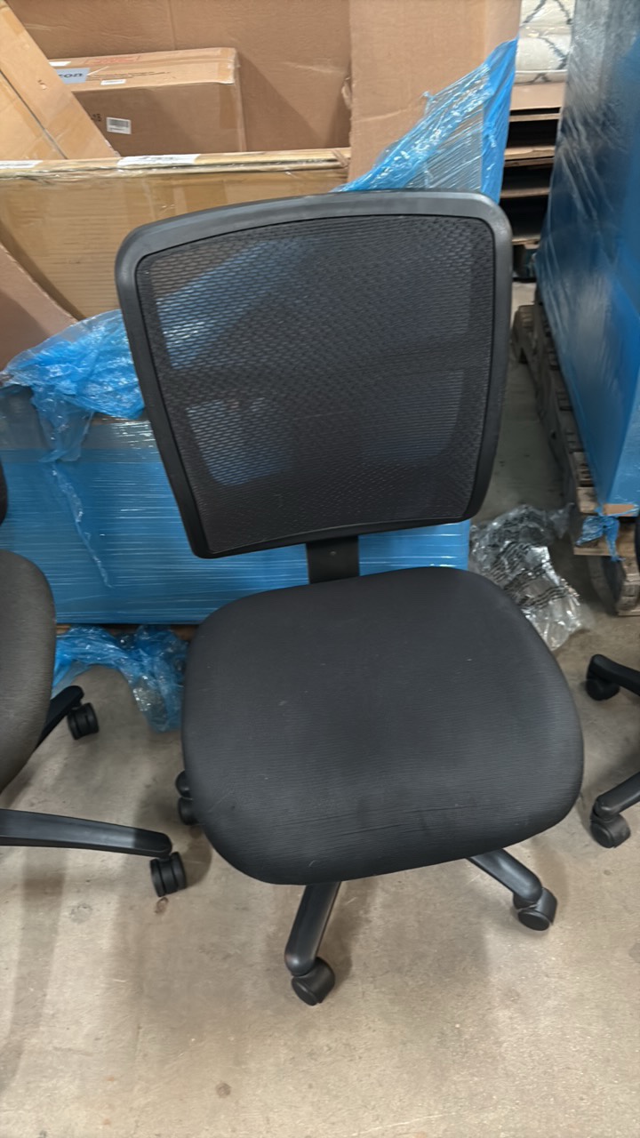 Black Office Desk Chair, Adjustable, All Caster Wheels Working