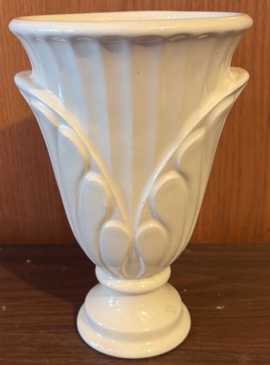 Vintage Haeger Pottery Vase