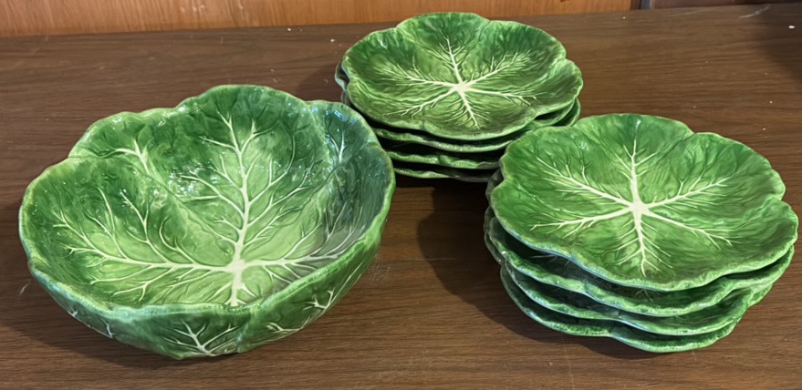 Cabbage Bowl and Plates Set