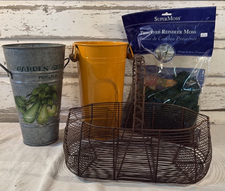 Garden Tins, Basket and Moss