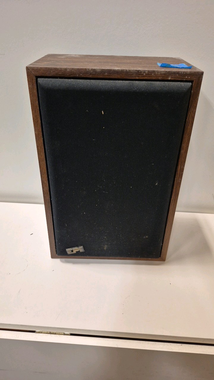 speaker
