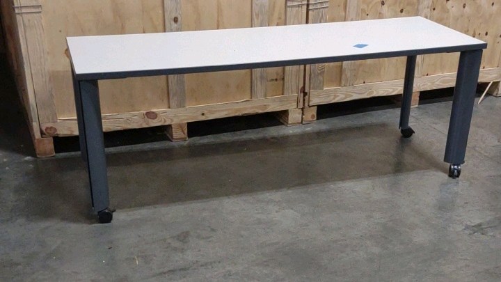 rolling mobile table
