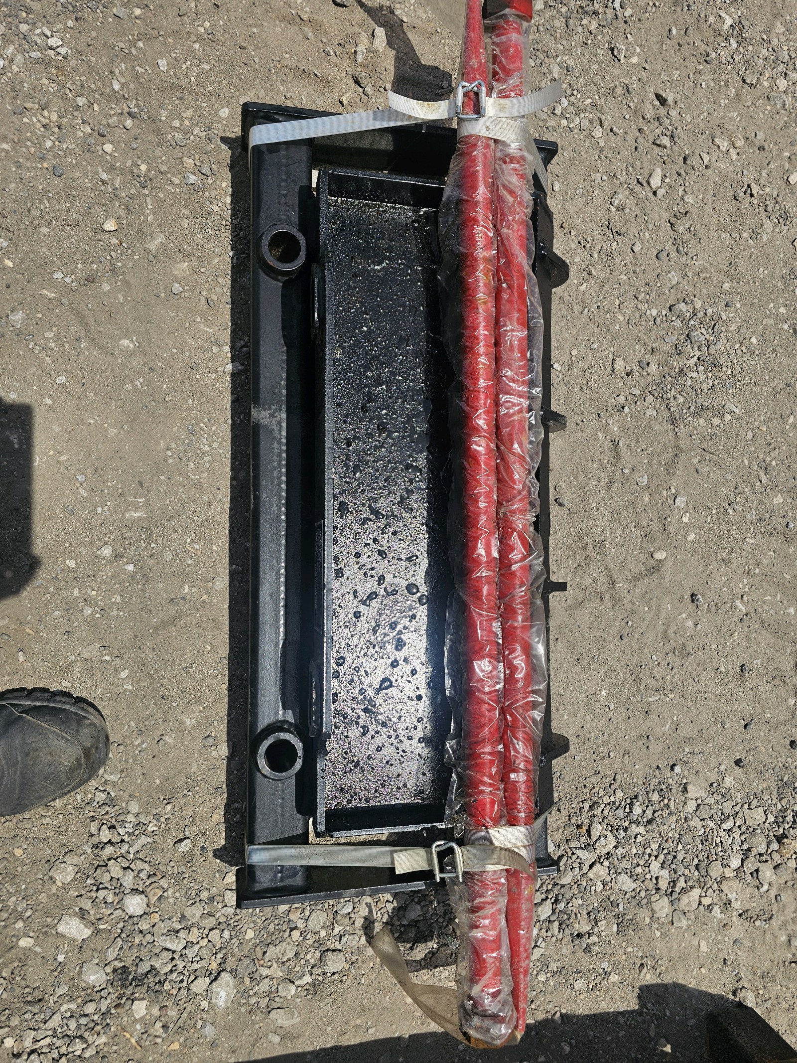 Unused 2026 FUTURE Mini Skid Steer Bale Fork FT-BF39