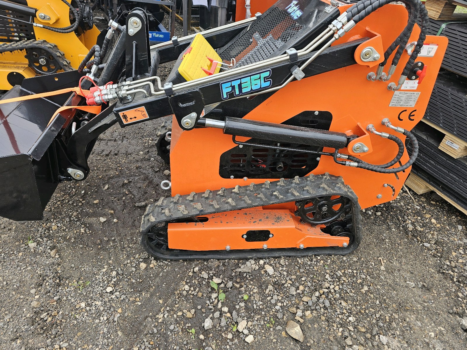 Unused 2026 FUTURE Skid Steer Loader - Skid Steer Loaders FT36C