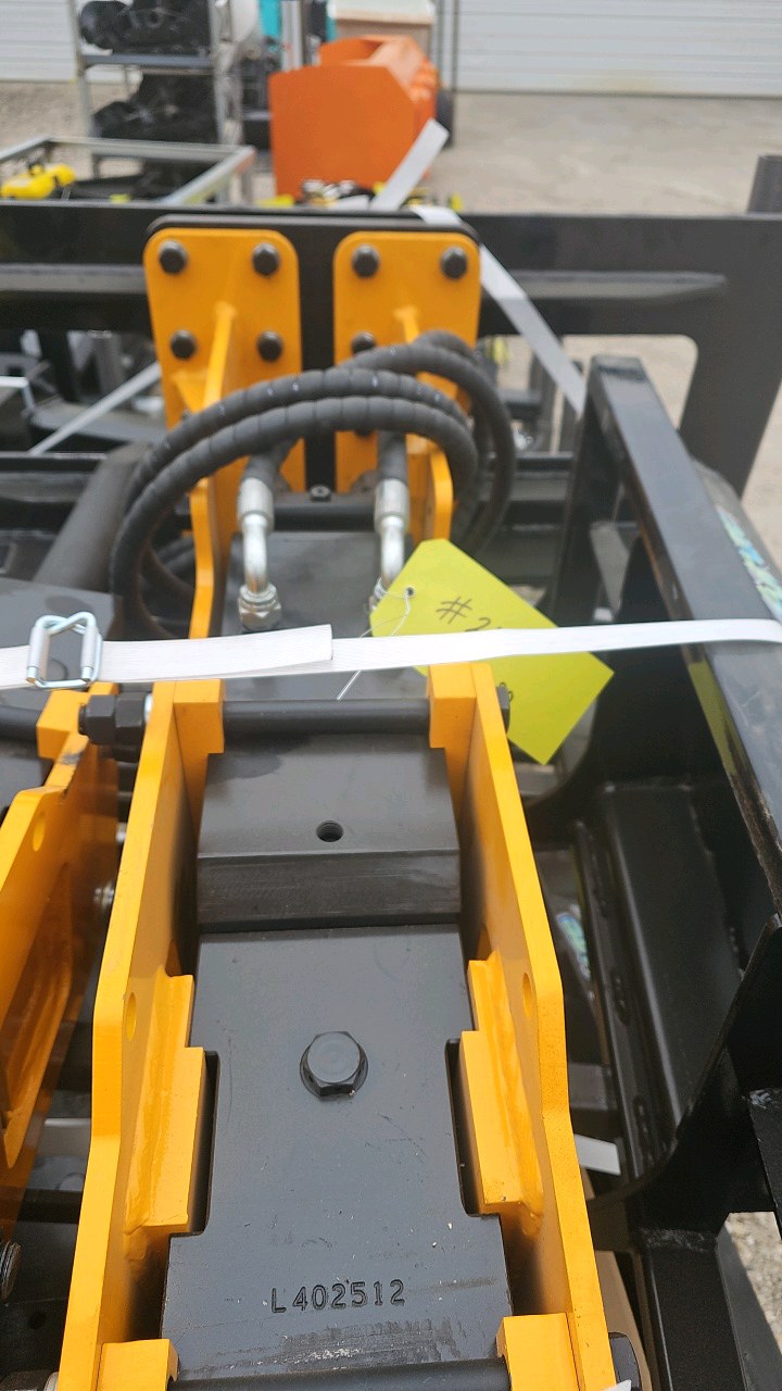 Unused 2026 FUTURE Skid Steer Post Driver - Skid Steer Attachments FT-D680