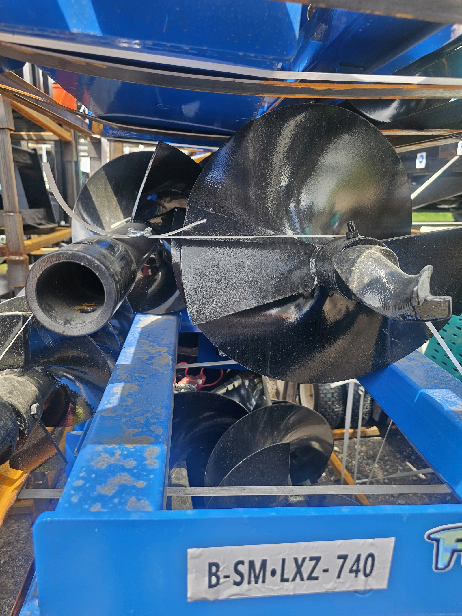 Unused 2026 FUTURE skid steer loader auger and extra rod
