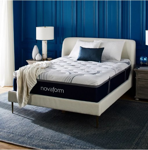 Novaform ComfortGrande Advanced Gel Memory Foam - Queen Mattress