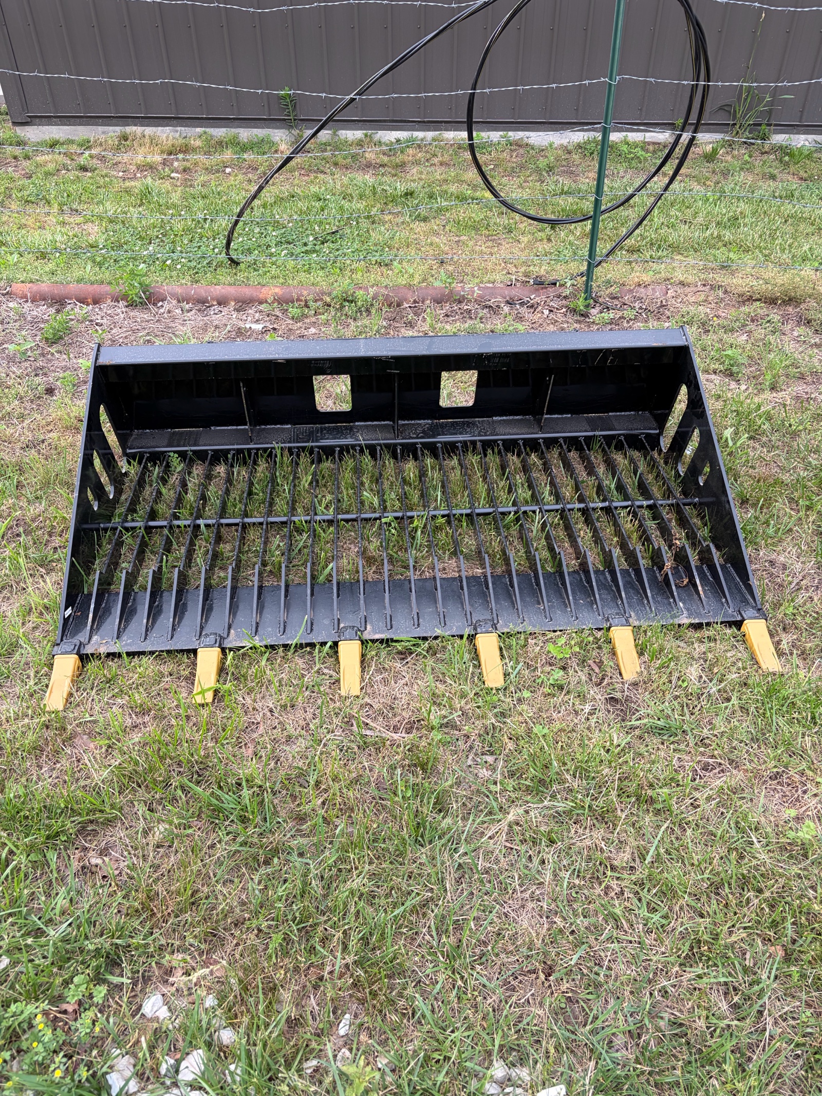 66 Rock Bucket 2