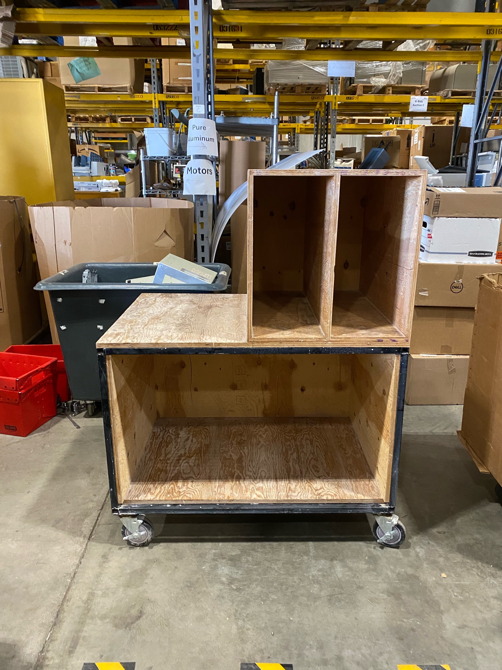 WorkbenchStorage (612144)