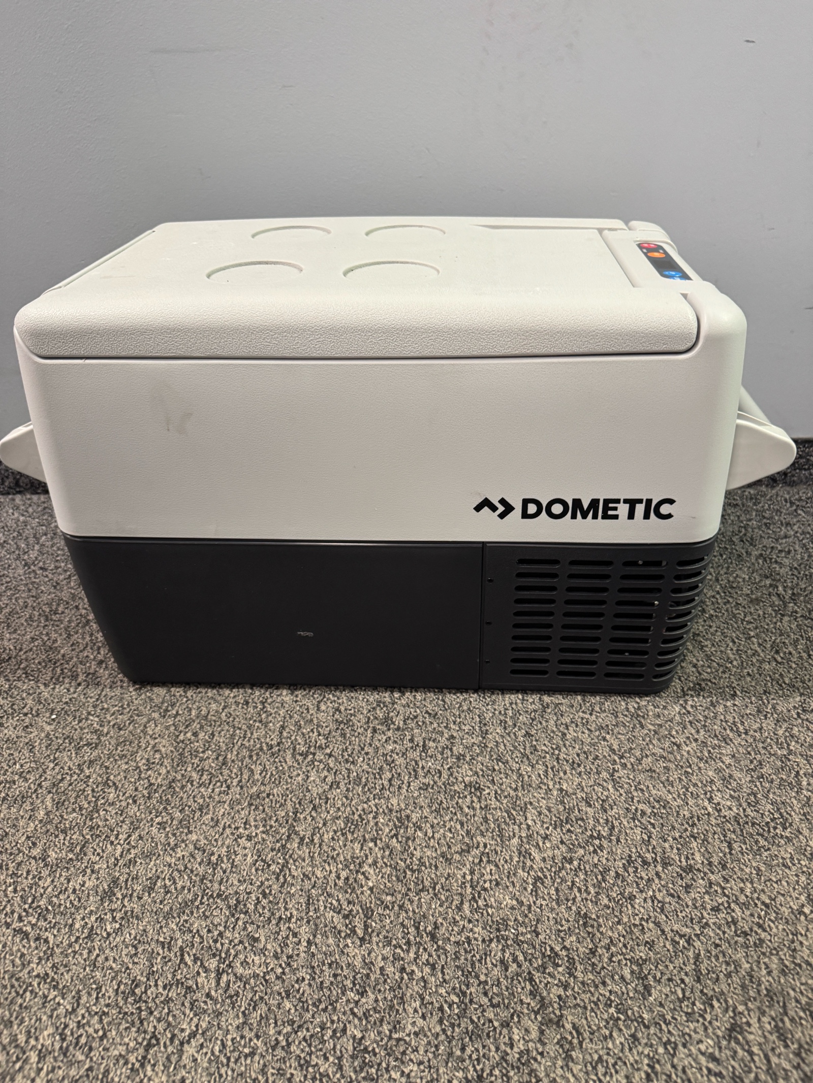 Dometic CF 35 Refrigerated Cooler
