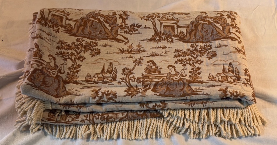 Vintage Full Sized Bedspread