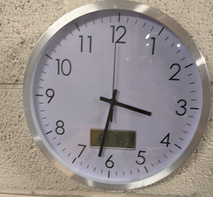 Wall clock