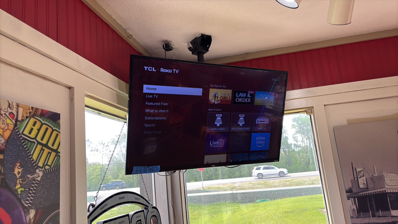 45 TCL Roku TV. Wall mount incuded.