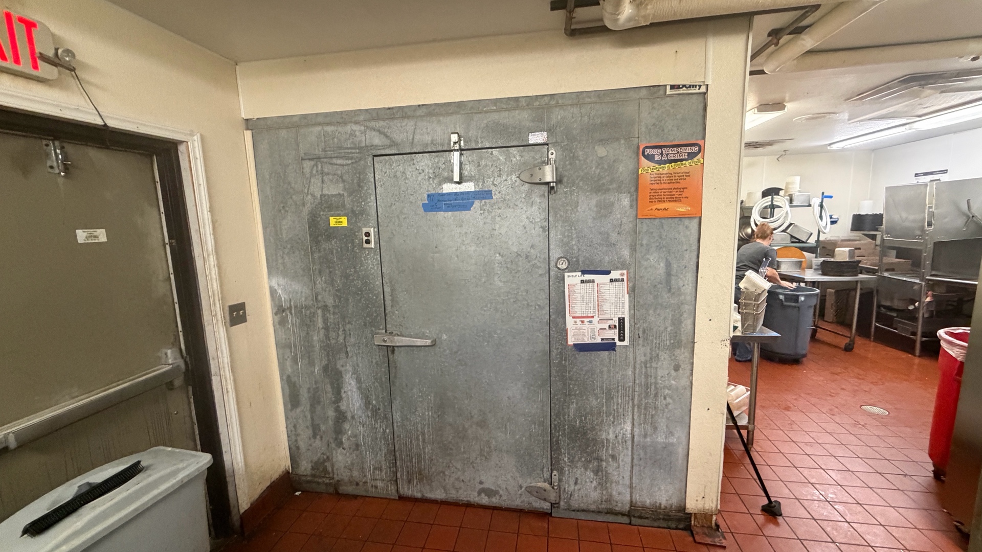 Walk-in Cooler and Freezer