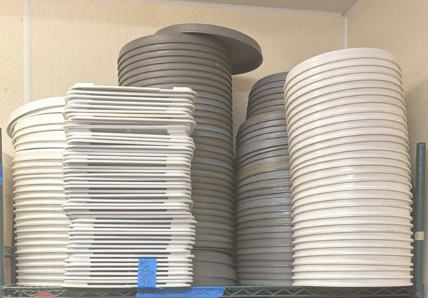 Molded Plastic 9x13 pan separators & round separators.