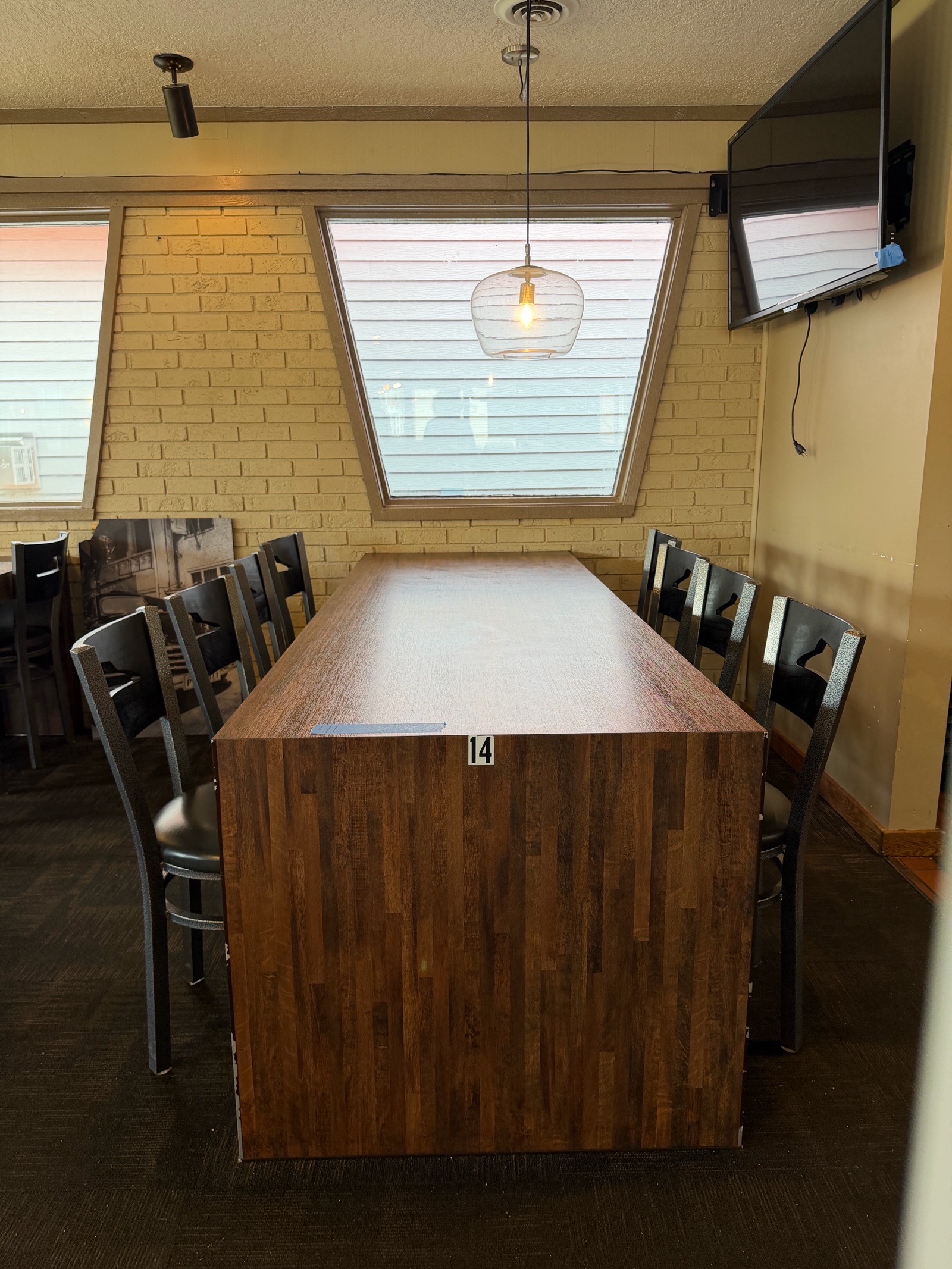 Table and 8 Exclusive Pizza Hut chairs
