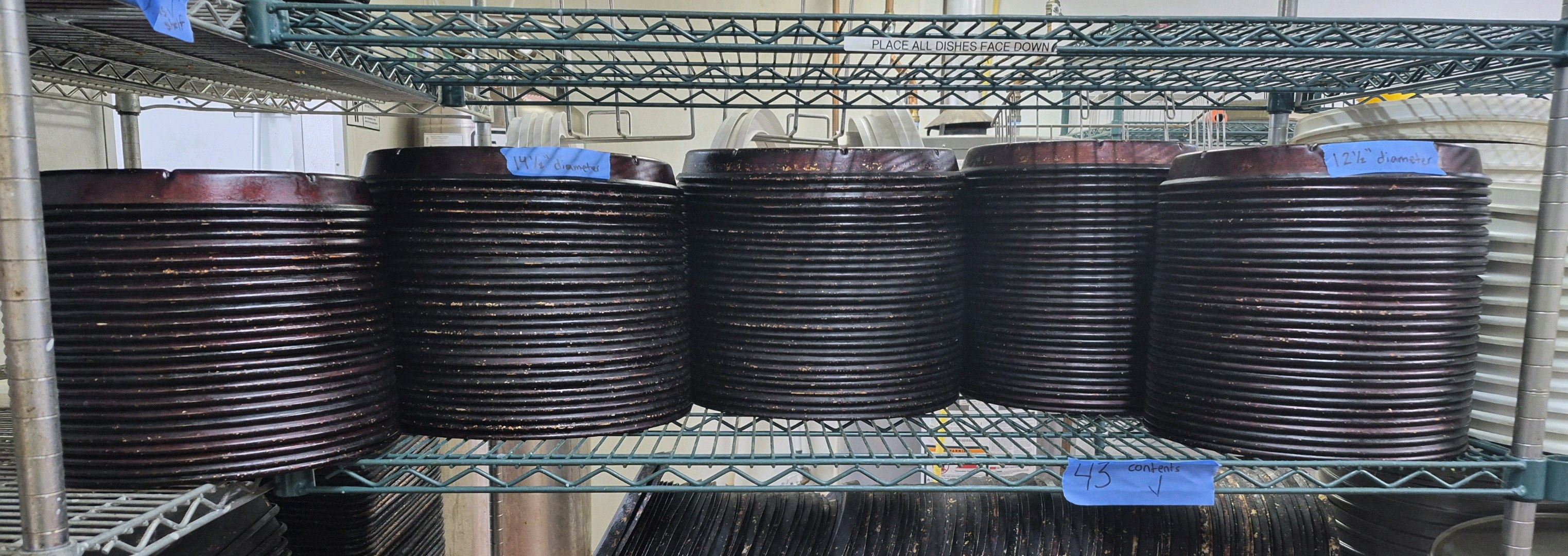 Pizza pans