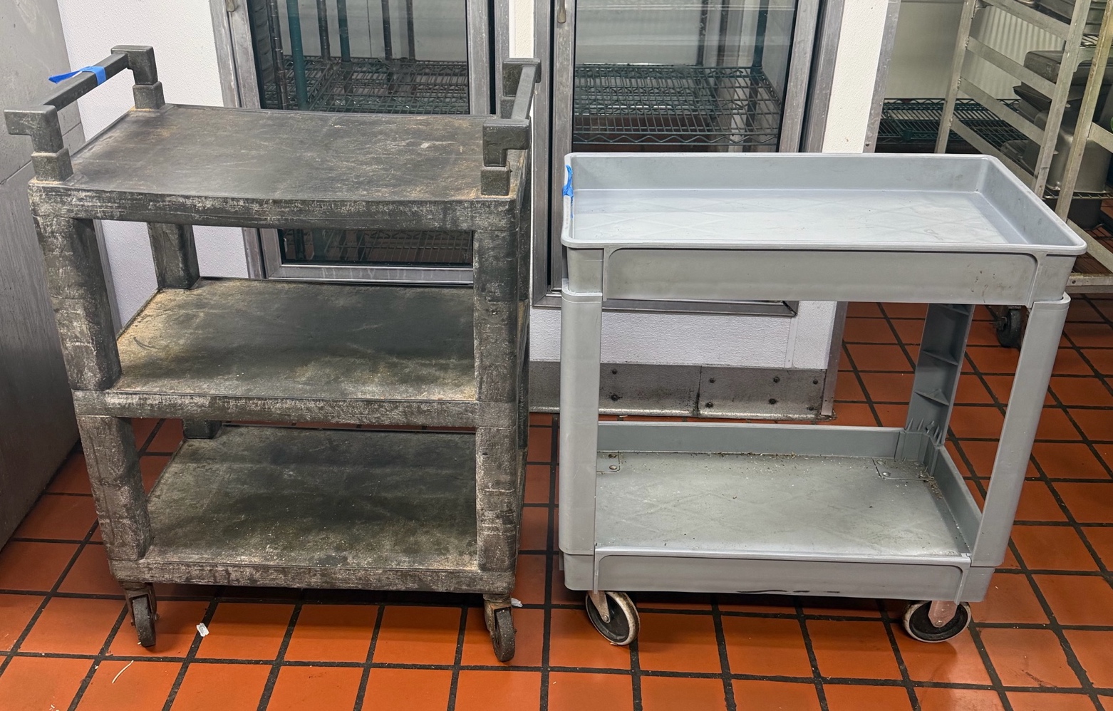 2 Utility Carts