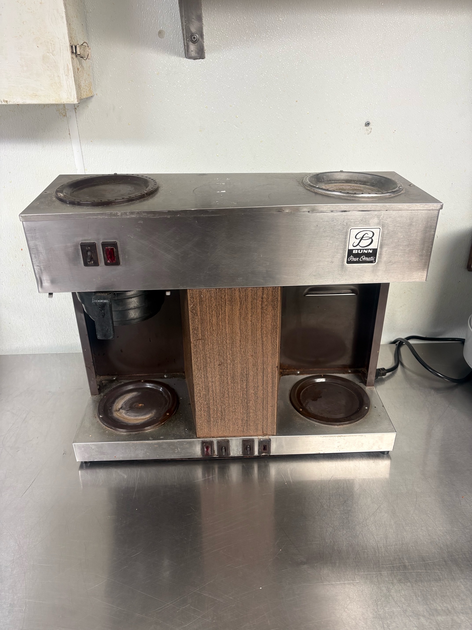 Bunn Pour Omatic coffee maker