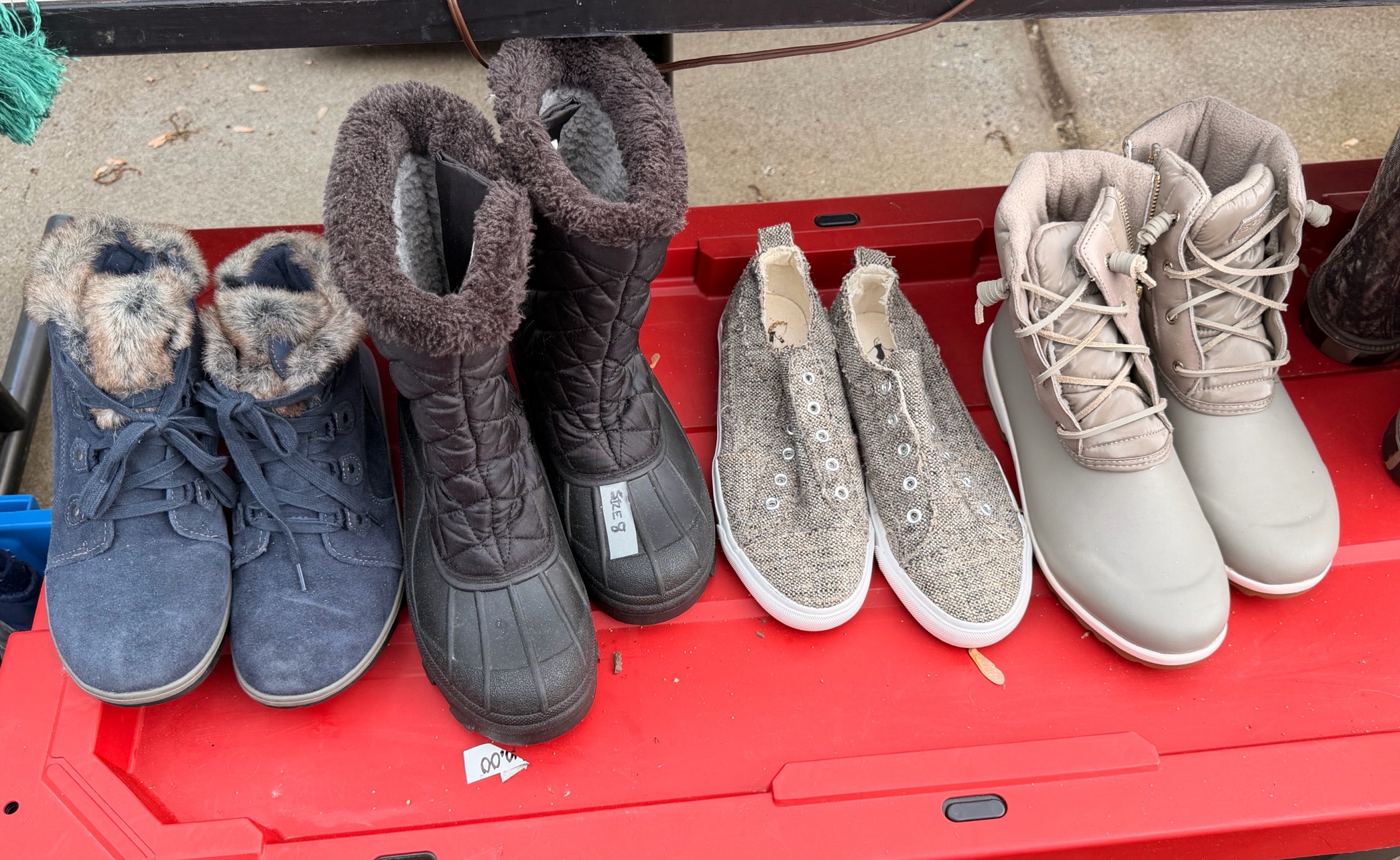 Lot of 4 Womens Footwear   Sperry Boots, Winter Boots, Casual Slip-Ons & More