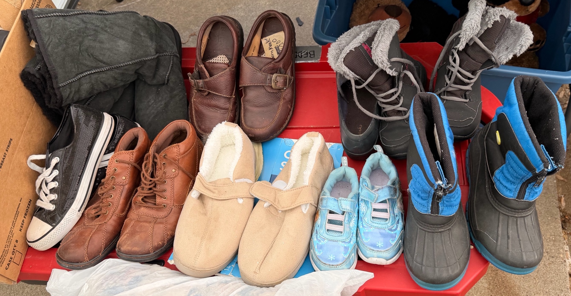Large Lot of Shoes, 8 pairs - Womans & Kids