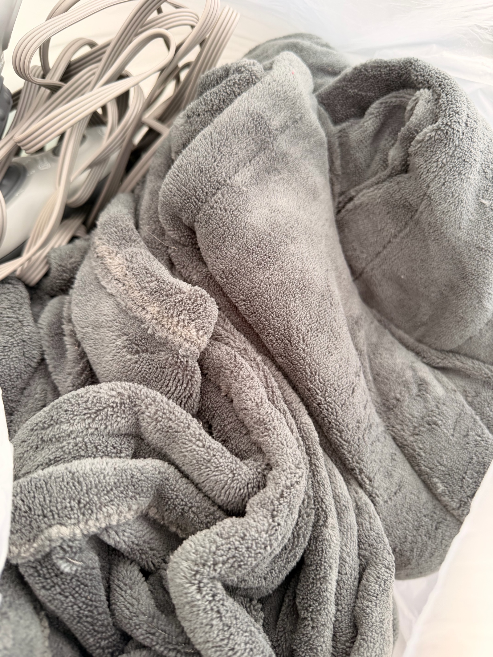 Like New Heated blanket