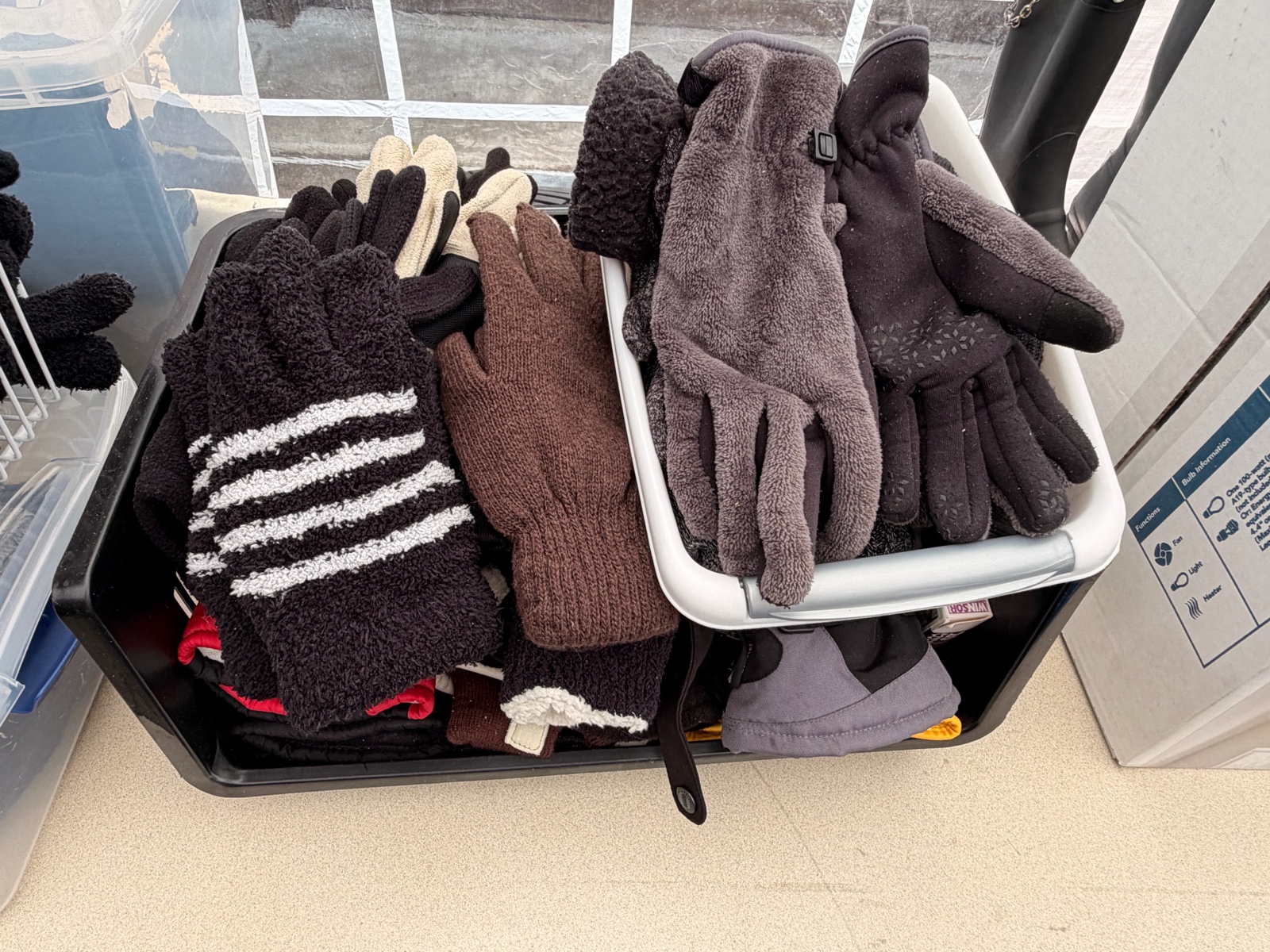 Lot of womans winter gloves Includes White & Black basket