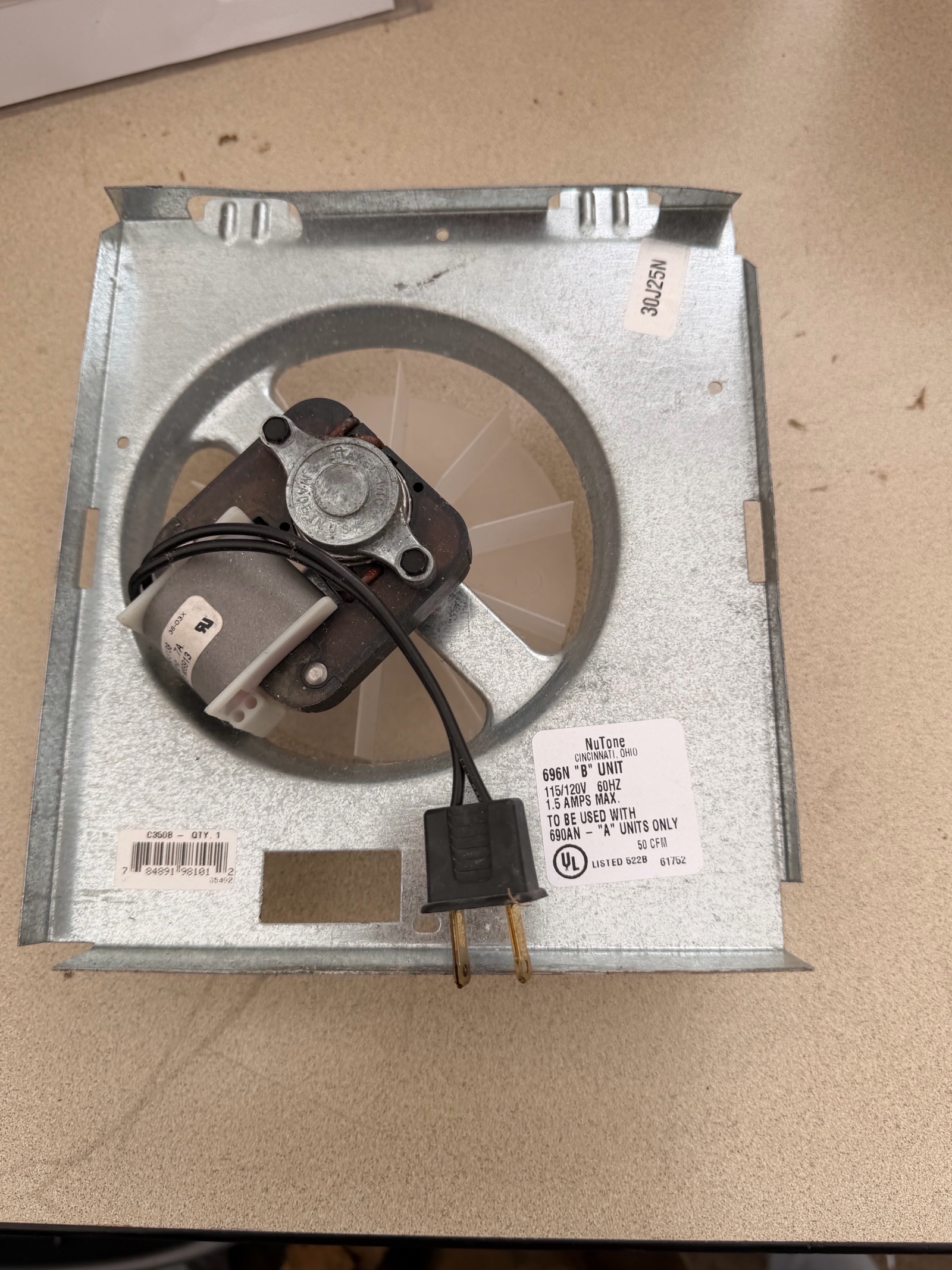 NuTone 696N Bathroom Exhaust Fan Motor Assembly  50 CFM