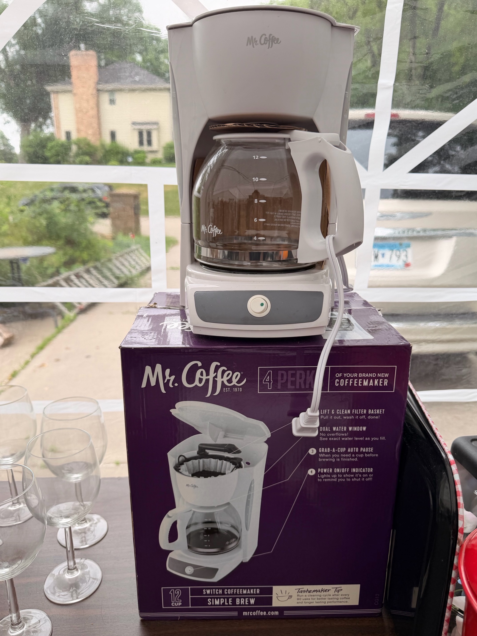 Mr. Coffee Coffee maker with box