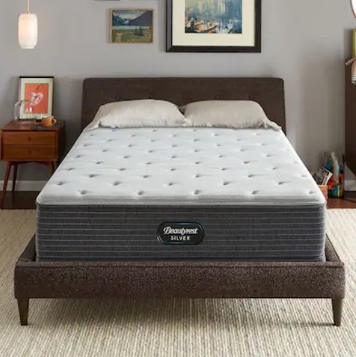 Beautyrest Silver BRS900 Medium Firm Tight Top King Mattress - MSRP $1,399.99